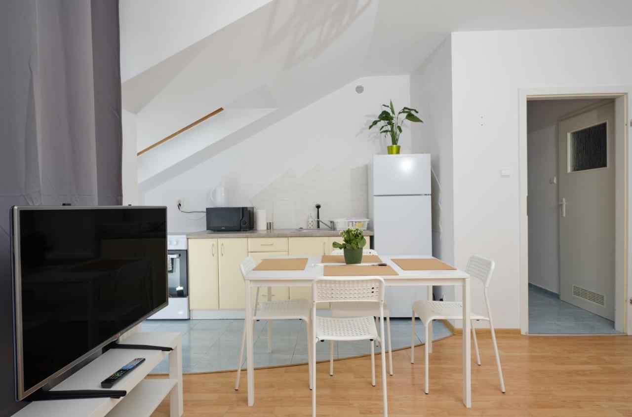 Apartament Sloneczny 7 オポーレ エクステリア 写真